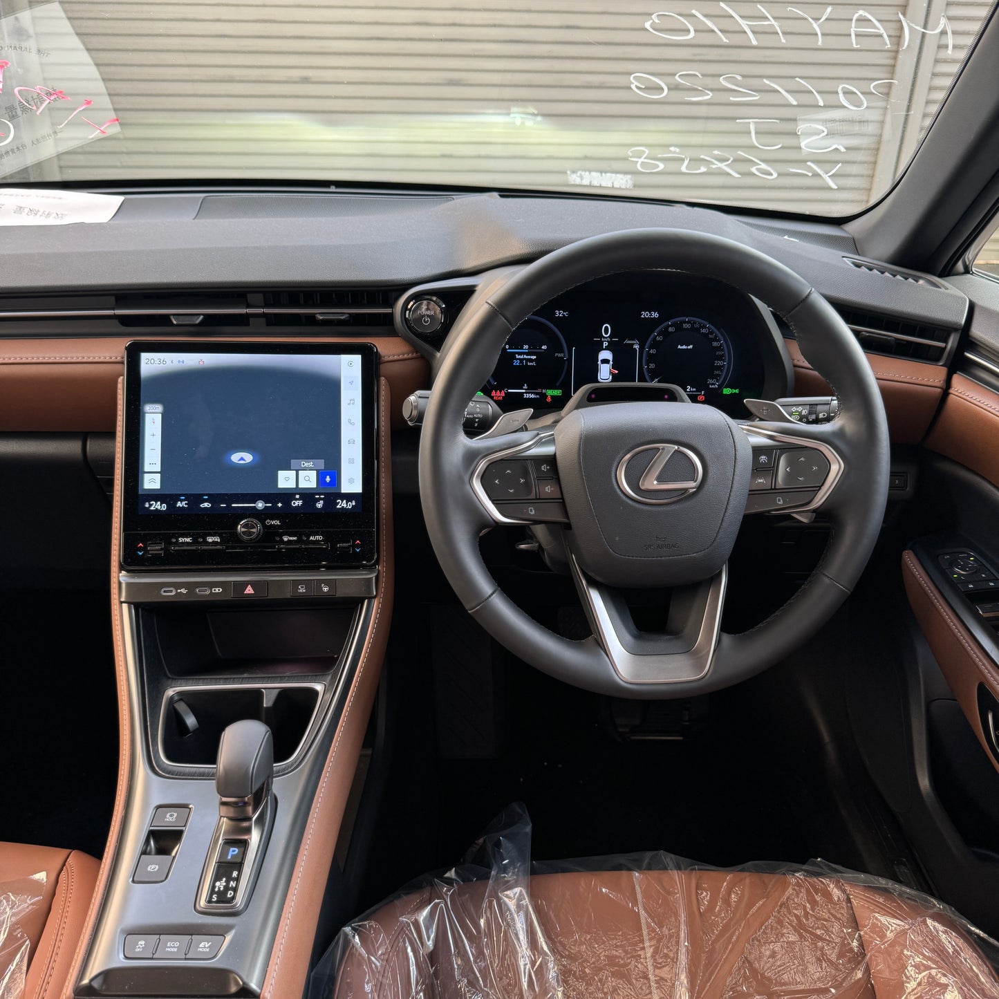 Lexus LBX Relax 2024 !
