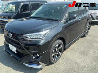 Toyota Raize Z 1.2L Hybrid 2026 !