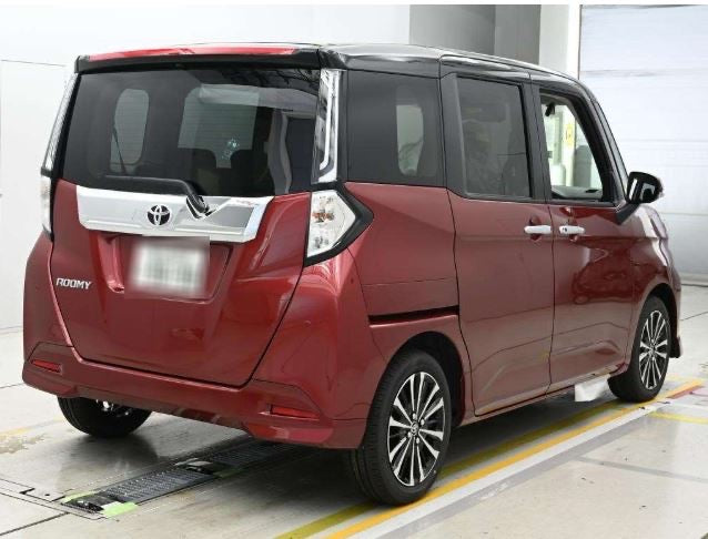 Toyota Roomy GT Custom 2026 !