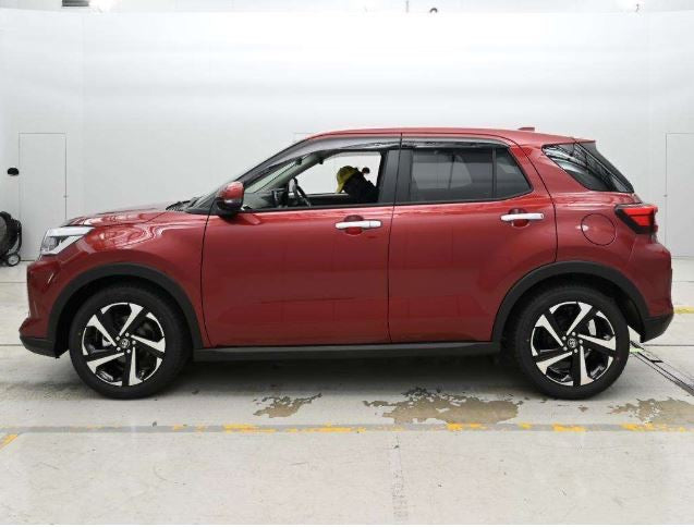 Toyota Raize Z 1.2L Hybrid 2026 With Auto Parking !