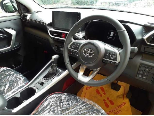 Toyota Raize Z 1.2L Hybrid 2026 !