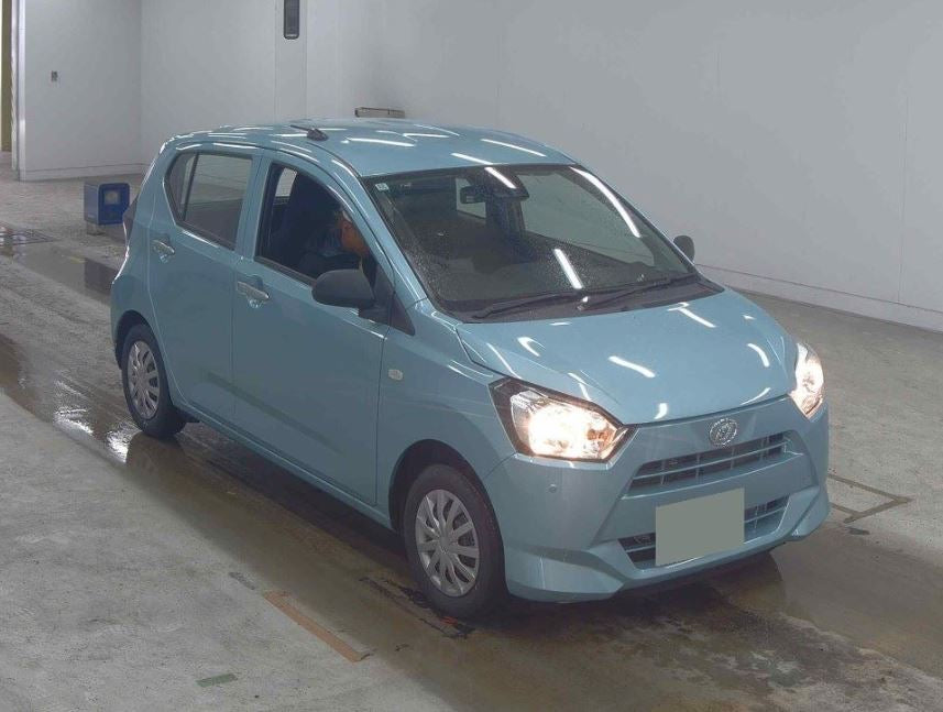 Daihatsu Mira ES 2024 !