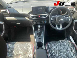 Toyota Raize Z 1.2L Hybrid 2026 !
