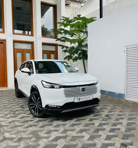 Honda Vezel Z Premium Brand New 2025 !