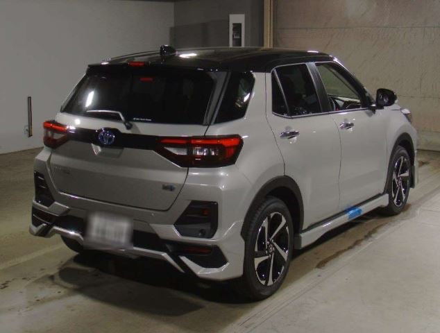 Toyota Raize Z 1.2L Hybrid 2026 !