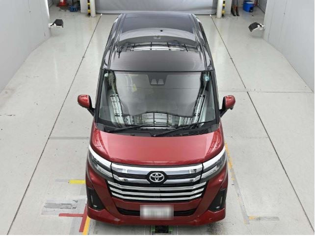 Toyota Roomy GT Custom 2026 !